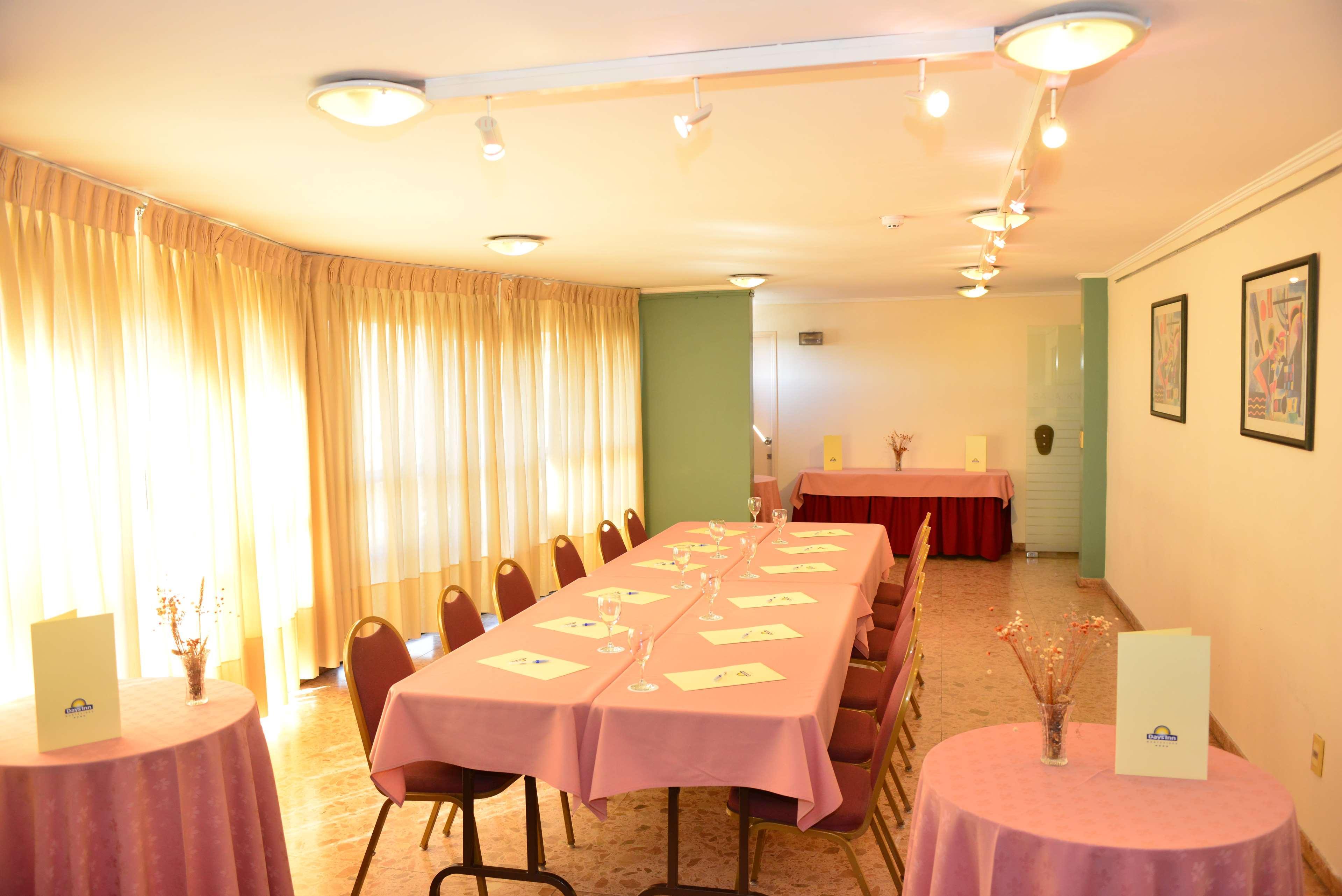 Alfa Suites - Montevideo Exterior foto